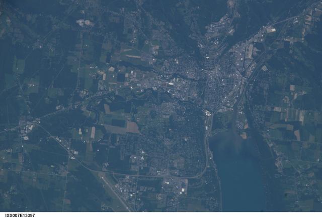 NASA image: Earth observations taken by the Expedition Seven crew