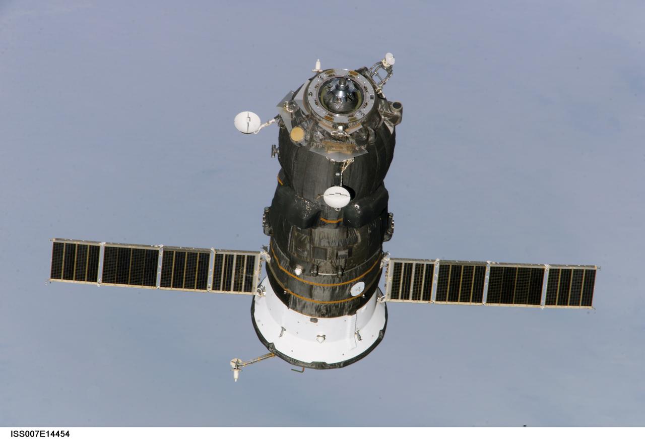 Progress 11P undocked from ISS