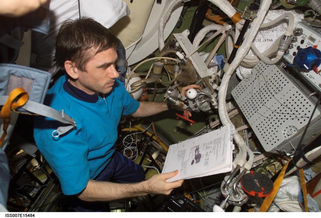 NASA image: Malenchenko during checkout of Orlan spacesuits