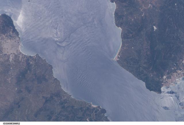 NASA image: Crew Earth Observations (CEO) taken during Expedition 9