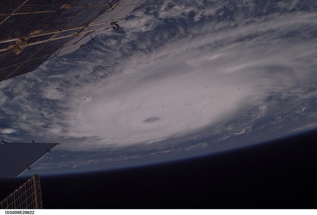 NASA image: iss009e20622