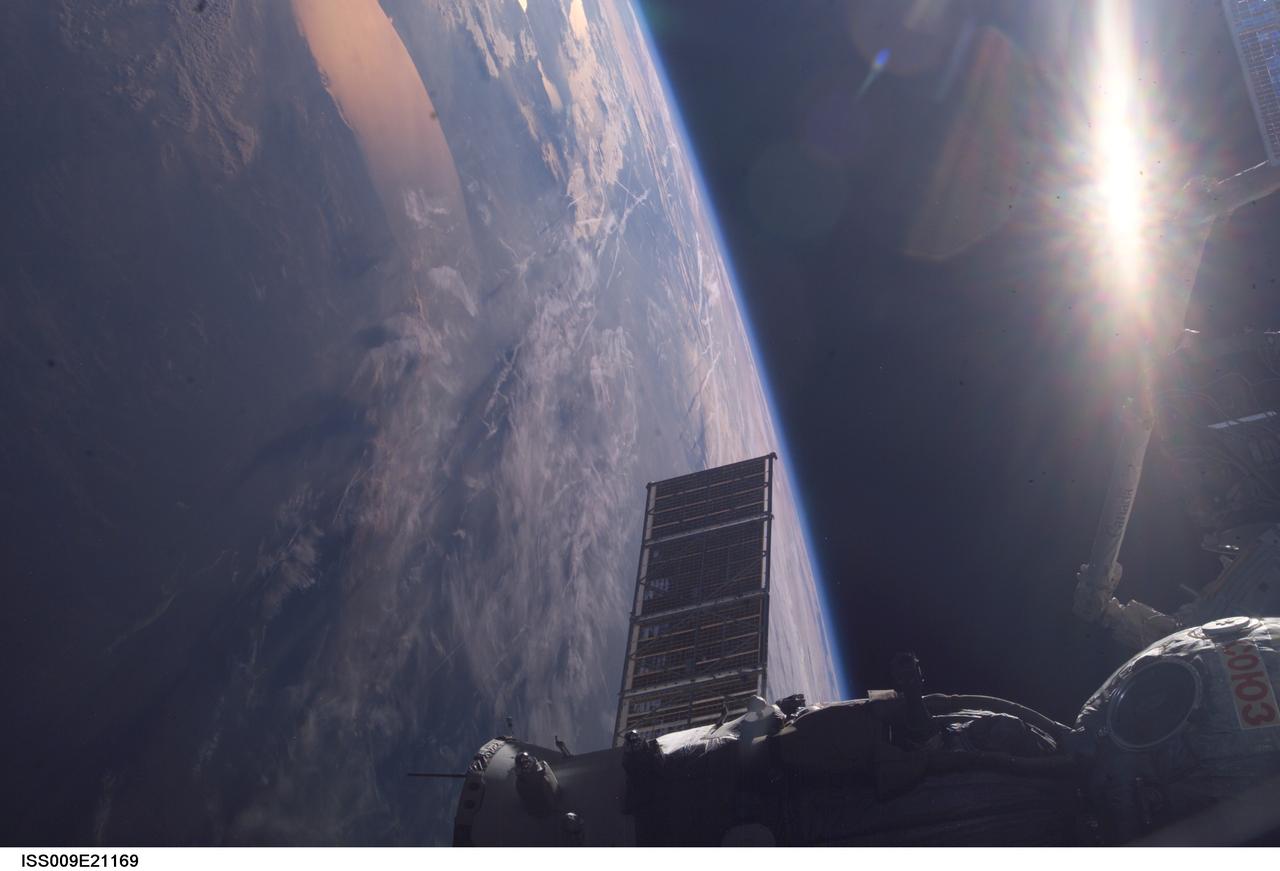 iss009e21169