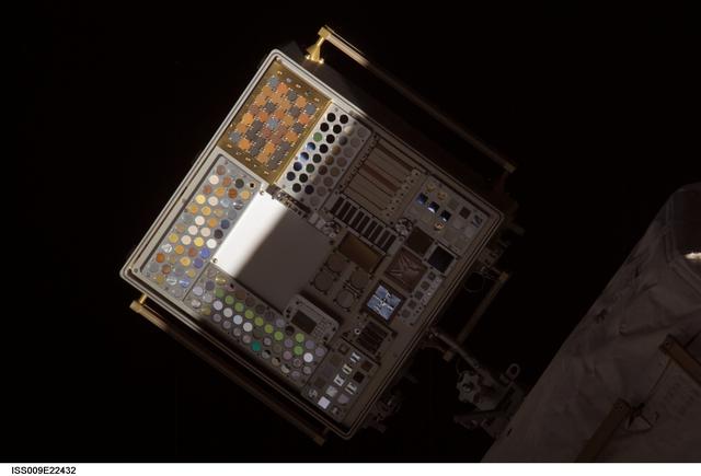 NASA image: MISSE #1 photographed during Expedition 9
