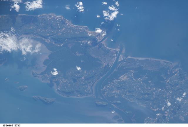 NASA image: Earth Observations taken by the Expedition 10 crew