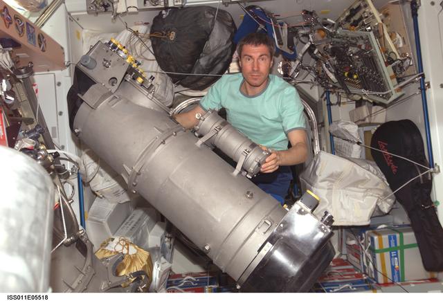NASA image: Krikalev during Elektron repair