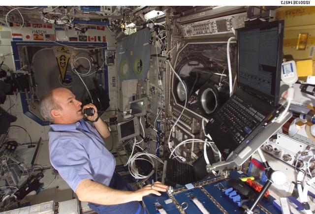 NASA image: Williams works at the MSG during Expedition 13