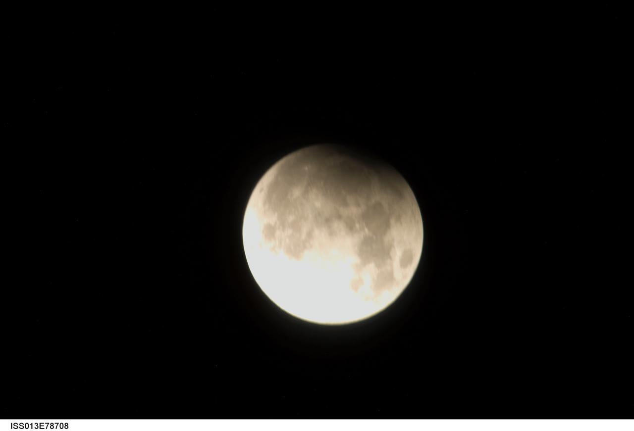Image of the Moon taken by Expedition 13