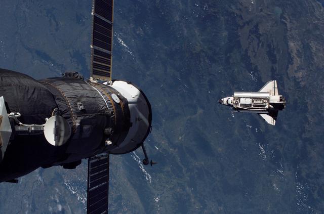 NASA image: Atlantis and Payload on approach to the ISS
