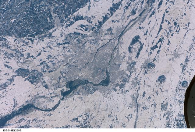 NASA image: iss014e12686