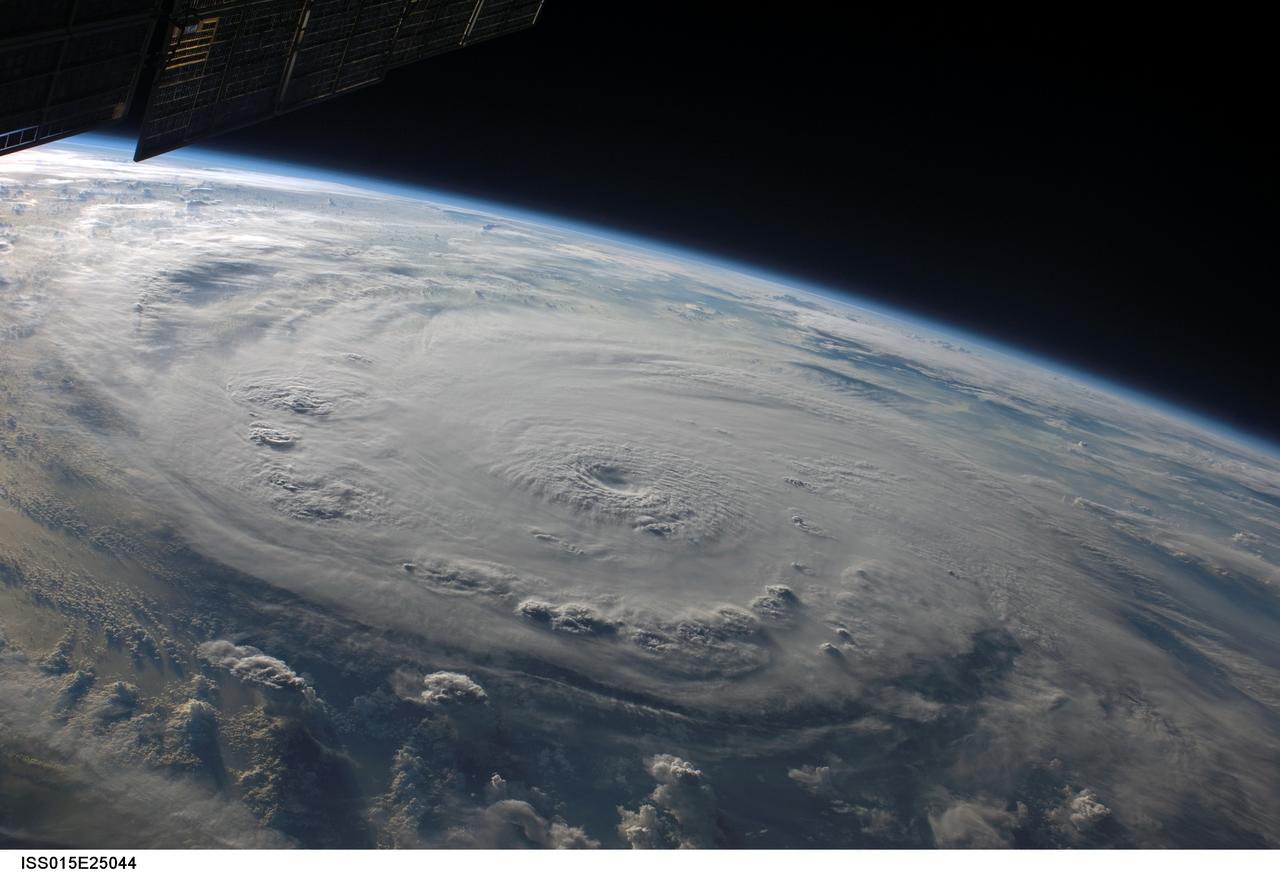 ISS015-E-25044 (3 Sept. 2007) ---  This view of Hurricane Felix was taken from the Earth-orbiting International Space Station (ISS) by an Expedition 15 crewmember using a digital still camera equipped with a 28-70 mm lens set at 28 mm focal length on Sept. 3, 2007 at 11:38:29 GMT. The ISS was located at the nadir point of 16.0 degrees north latitude and  84.0 degrees west longitude nearly over the coast of eastern Honduras when this image was taken.  At approximately noon GMT, Hurricane Felix was near 14.2 degrees north latitude and 76.9 degrees west longitude, about 260 miles (425 kilometers) south of Kingston Jamaica, and 425 miles (685 kilometers) east of Cabo Gracias a Dios on the Nicaragua/Honduras border, moving west at 21 miles per hour (33 kilometers per hour).  The sustained winds were 165 miles per hour with higher gusts making it a category 5 on the Saffir-Simpson scale.