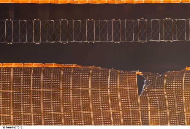 NASA image: Damaged P6 4B solar array wing