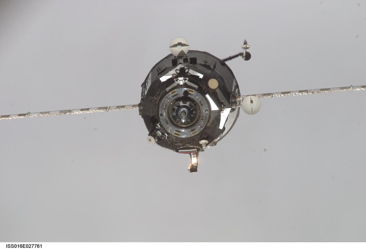 ISS016-E-027761 (7 Feb. 2008) --- Backdropped by a colorful Earth, an unpiloted Progress supply vehicle approaches the International Space Station. Progress 28 resupply craft launched at 7:03 a.m. (CST) on Feb. 5, 2008 from the Baikonur Cosmodrome in Kazakhstan to deliver more than 2.5 tons of food, fuel, oxygen and other supplies to the Expedition 16 crewmembers onboard the station. Progress automatically docked to the Pirs Docking Compartment at 8:30 a.m. (CST) on Feb. 7.