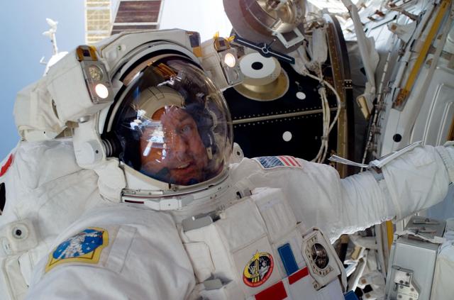 NASA image: Foreman during Expedition 16 / STS-123 EVA 4