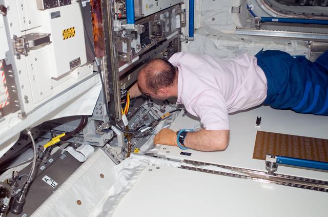 NASA image: Resiman working on EXPRESS Rack 3 in Columbus