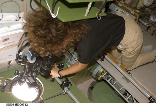 NASA image: ISS Expedition 18 Progress 31P Approach