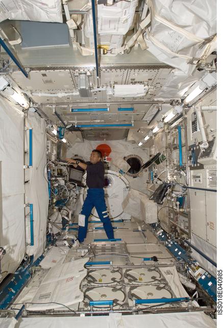NASA image: DomeGene Experiment at Cell Biology Experiment Facility (CBEF) in JPM