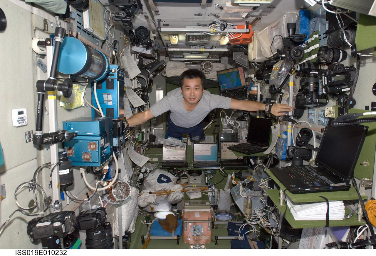 ISS019-E-010232 (25 April 2009) --- Japan Aerospace Exploration Agency (JAXA) astronaut Koichi Wakata, Expedition 19/20 flight engineer, floats in the Zvezda Service Module of the International Space Station.