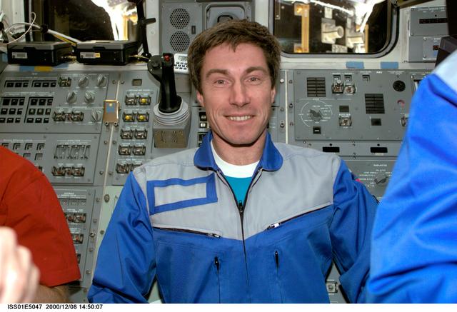 NASA image: Krikalev on flight deck of STS-97 orbiter Endeavour
