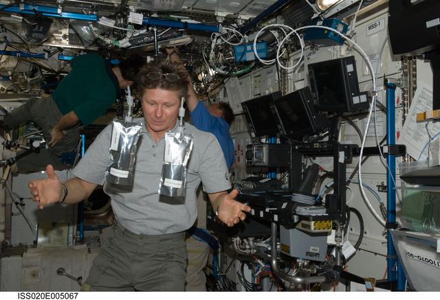 NASA image: Padalka in U.S. Lab