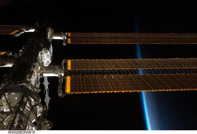 NASA image: P4,P5,and P6 trusses