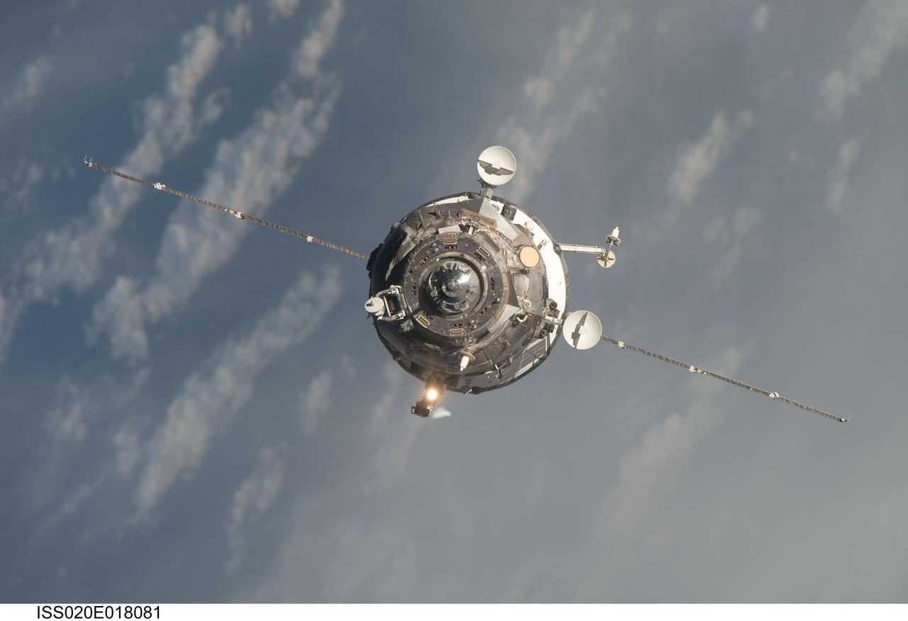 ISS020-E-018081 (12 July 2009) --- An unpiloted ISS Progress 33 cargo craft approaches the International Space Station. On June 30, the Progress undocked from the station and was commanded into a parking orbit for its re-rendezvous with the ISS on July 12, approaching to within 10-15 meters of the Zvezda Service Module to test new automated rendezvous equipment mounted on Zvezda during a pair of spacewalks earlier this month by Gennady Padalka and Mike Barratt that will be used to guide the new Mini-Research Module-2 (MRM2) to an unpiloted docking to the zenith port of Zvezda later this year. MRM2 will serve as a new docking port for Russian spacecraft and an additional airlock for spacewalks conducted out of the Russian segment.