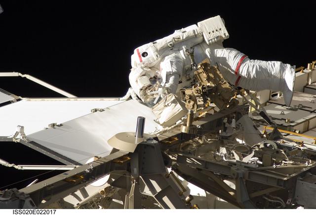 NASA image: iss020e022017