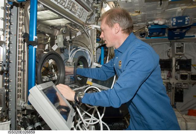 NASA image: InSPACE experiment