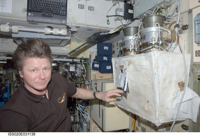 NASA image: SFOG (Solid Fuel Oxygen Generator) candles in the RS (Russian Segment)