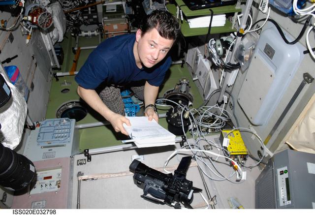 NASA image: SVS (Self-Propagating High-Temperature Synthesis)