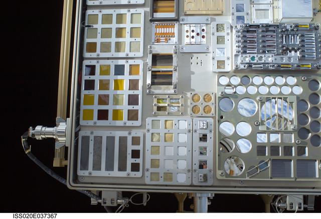 NASA image: MISSE-6 hardware