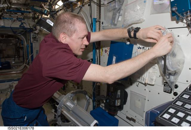 NASA image: CDR Frank De Winne during MSRR Commissioning Activities