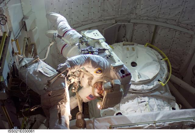 NASA image: View of STS-129 MS3 Foreman during EVA1