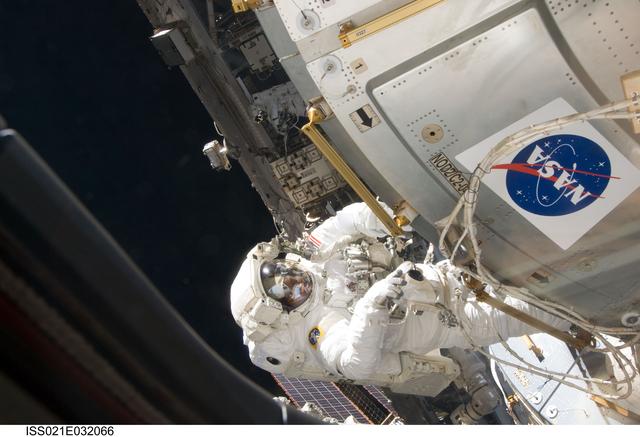 NASA image: View of STS-129 MS4 Satcher during EVA3