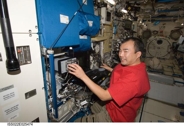 NASA image: Noguchi in the JPM during Expedition 22