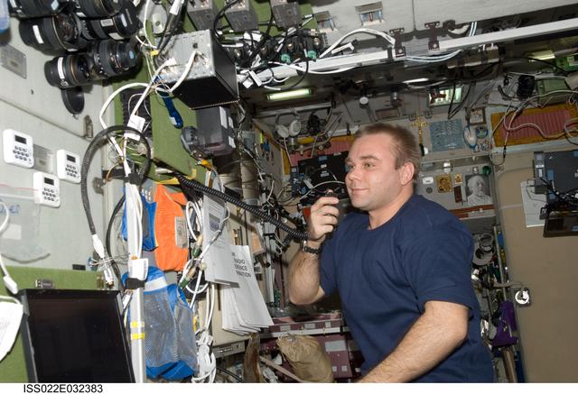 NASA image: Suraev conducts ham radio session in the SM during Expedition 22
