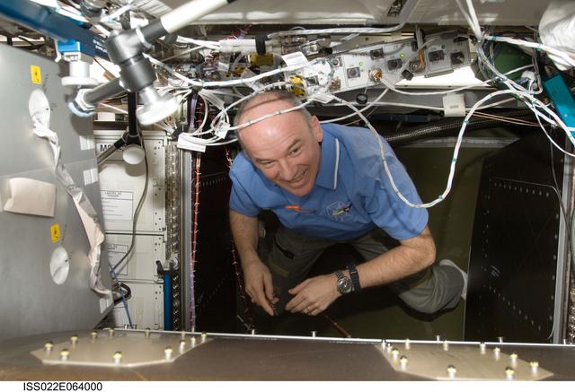 NASA image: WRS DA in the U.S. Laboratory during Expedition 22