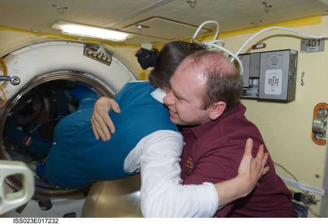 NASA image: Soyuz TMA-18/22S Hatch Opening