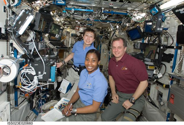 NASA image: Wilson, Yamazaki and Creamer in US Lab