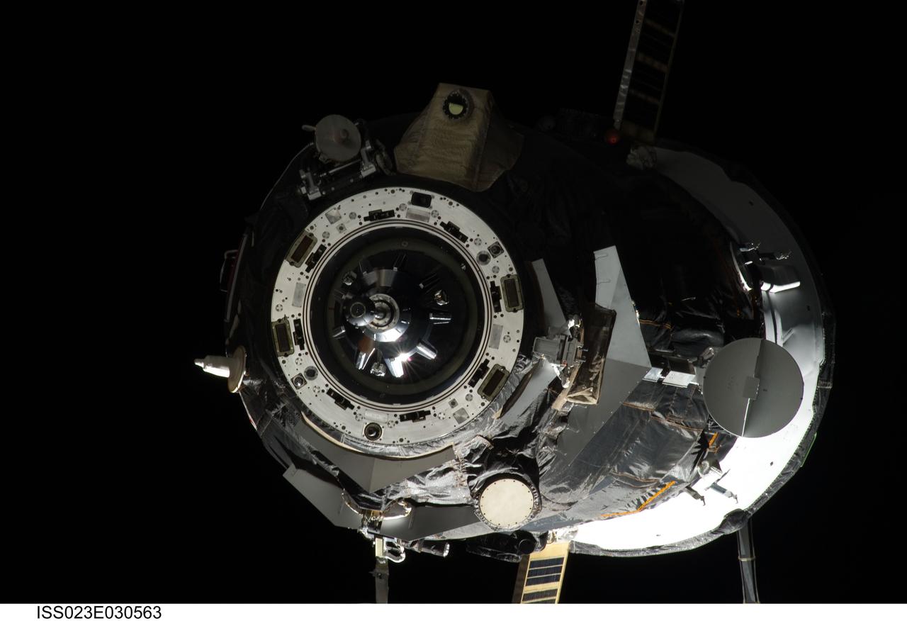 ISS023-E-030563 (1 May 2010) --- An unpiloted ISS Progress resupply vehicle approaches the International Space Station, bringing 2.6 tons of food, fuel, oxygen, propellant and supplies for the Expedition 23 crew members aboard the station. Progress 37 docked to the Pirs Docking Compartment at 2:30 p.m. (EDT) on May 1, 2010, after a three-day flight from the Baikonur Cosmodrome in Kazakhstan. The docking was conducted by Russian cosmonaut Oleg Kotov, commander, in manual control through the TORU (telerobotically operated) rendezvous system due to a jet failure on the Progress that forced a shutdown of the Kurs automated rendezvous system.
