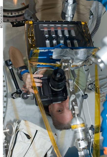 NASA image: Walker photographs BCAT-5 (Binary Colloidal Alloy Test-5) payload