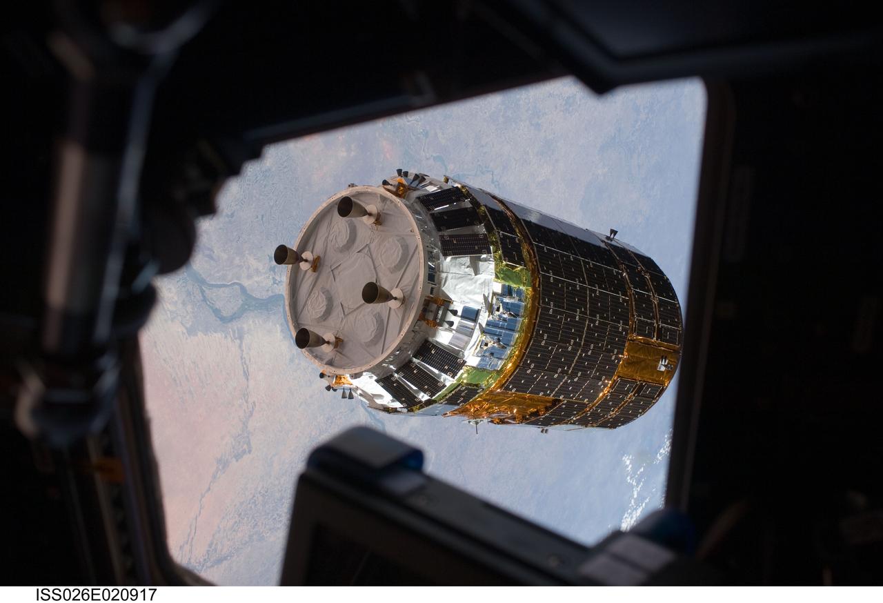 ISS026-E-020917 (27 Jan. 2011) --- Photographed from a Cupola window, the unpiloted Japanese Kounotori2 H-II Transfer Vehicle (HTV2) approaches the International Space Station. The Japan Aerospace Exploration Agency (JAXA) launched HTV2 aboard an H-IIB rocket from the Tanegashima Space Center in southern Japan at 12:37 a.m. (EST) (2:27 p.m. Japan time) on Jan. 22, 2011. HTV2 is the second unpiloted cargo ship launched by JAXA to the station and will deliver more than four tons of food and supplies to the space station and its crew members.