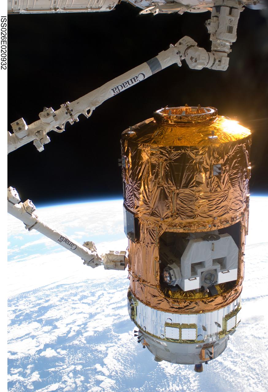 ISS026-E-020932 (27 Jan. 2011) --- Backdropped by Earth?s horizon and the blackness of space, the International Space Station's Canadarm2 grapples the unpiloted Japanese Kounotori2 H-II Transfer Vehicle (HTV2) as it approaches the station. NASA astronaut Catherine (Cady) Coleman and European Space Agency astronaut Paolo Nespoli, both Expedition 26 flight engineers, used the station?s robotic arm to attach the HTV2 to the Earth-facing port of the station?s Harmony node. The attachment was completed at 9:51 a.m. (EST) on Jan. 27, 2011.
