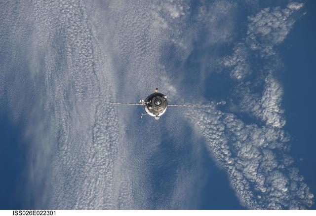 NASA image: Progress 41 Resupply Vehicle approaches the ISS