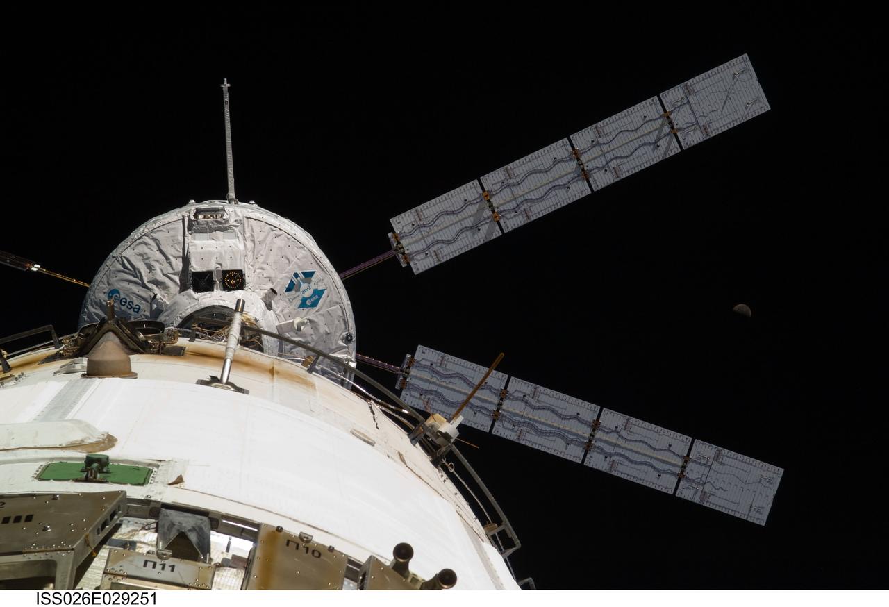 ATV 2 Johannes Kepler docked