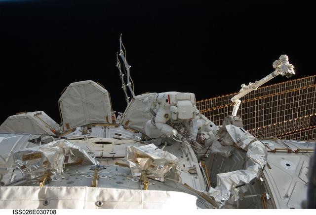 NASA image: Bowen and Drew durring EVA 1