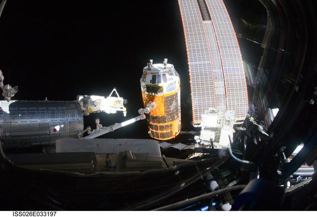 Japanese Kounotori HTV-2 Transfer Vehicle Relocation