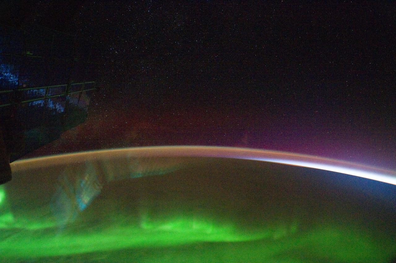 ISS029-E-007455 (18 Sept. 2011) --- This is one of a series of night time images photographed by one of the Expedition 29 crew members from the International Space Station. It features Aurora Australis, airglow, Earth?s Terminator and the southeastern Indian Ocean. Nadir coordinates are 51.78 degrees south latitude and 124.41 degrees east longitude.
