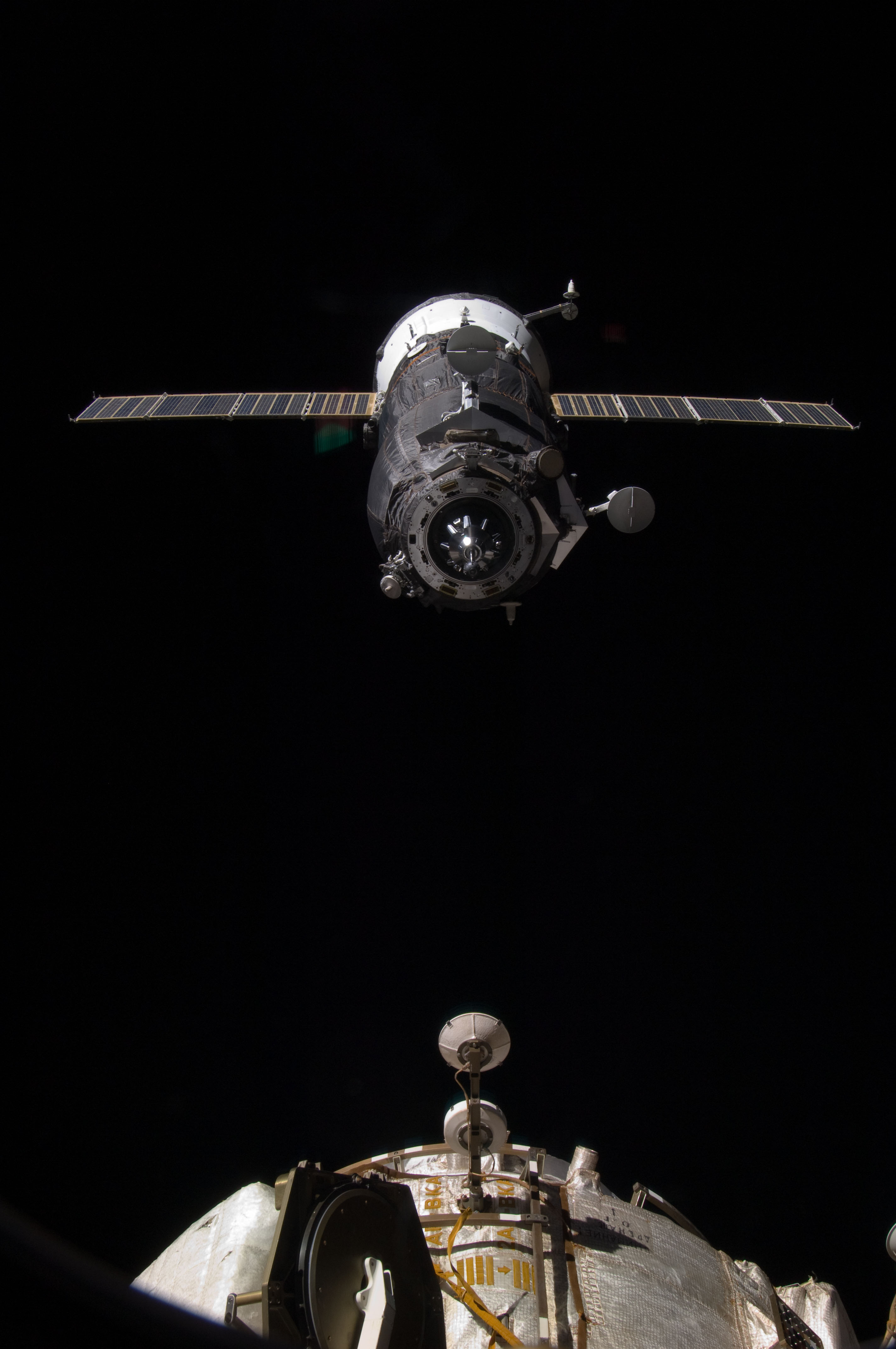 ISS029-E-036162 (2 Nov. 2011) --- An unpiloted ISS Progress resupply vehicle approaches the International Space Station, carrying 1,653 pounds of propellant, 110 pounds of oxygen, 926 pounds of water and 3,108 pounds of maintenance gear, spare parts, experiment hardware and resupply items for the residents of the space station. Progress 45 docked to the station’s Pirs docking compartment at 7:41 a.m. (EDT) on Nov. 2, 2011.