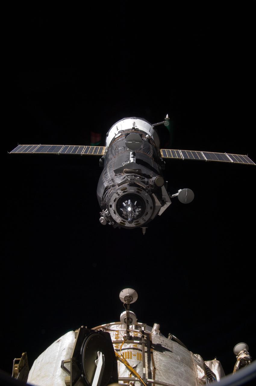 ISS029-E-036167 (2 Nov. 2011) --- An unpiloted ISS Progress resupply vehicle approaches the International Space Station, carrying 1,653 pounds of propellant, 110 pounds of oxygen, 926 pounds of water and 3,108 pounds of maintenance gear, spare parts, experiment hardware and resupply items for the residents of the space station. Progress 45 docked to the station’s Pirs docking compartment at 7:41 a.m. (EDT) on Nov. 2, 2011.