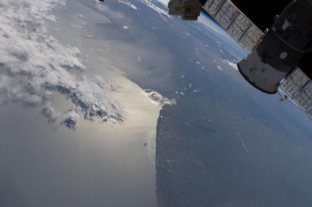 Earth Observations taken by Expedition 30 crewmember